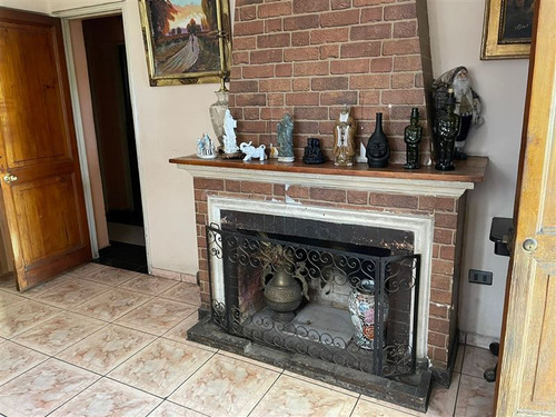 Casa En Venta De 4 Dorm. 1000 Mts2 Terreno En San Miguel