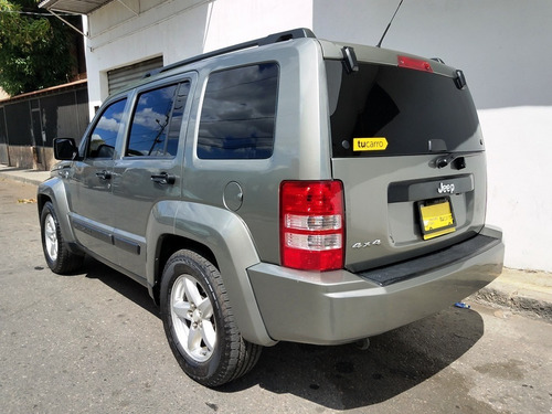 Imagen 6 de 11 de Jeep Cherokee Limited 2012 4x4 Automático Con Sist. De Gas