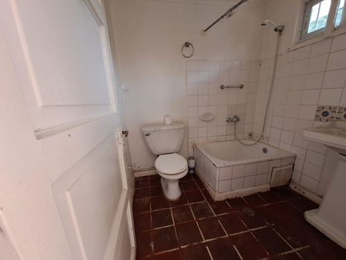 Av. Macul/poeta V. Huidobro 525mt2 2 Casas Comer Resid