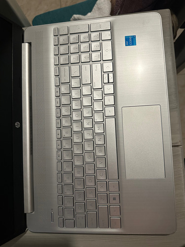 Hp Laptop 15.6 Core I3 15-dy2791wm 8gb Ram Windows Home (Usado)