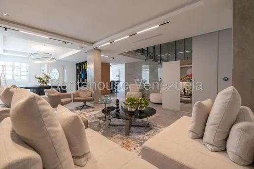 25-18002 Rahl Casa En Venta
