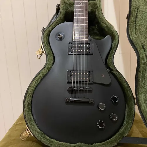 EpiPhone Les Paul Studio Gothic, Ano 2008, Com Case EpiPhone Les Paul Studio Gothic, Ano 2008, Com Case