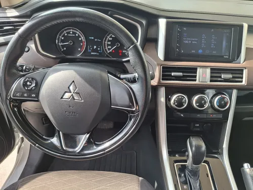 Mitsubishi Xpander 1.5 Cross At