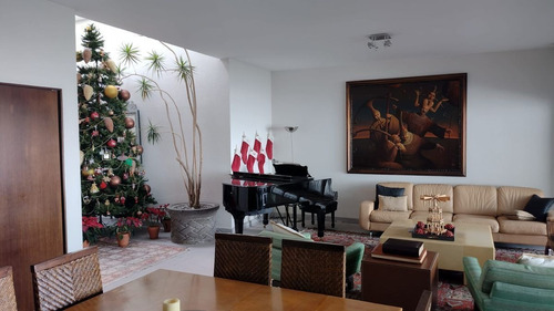 Imagen 25 de 30 de Moderna Casa En Venta, Renta O Renta Con Opción A Compra