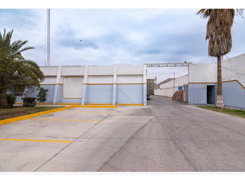 Oficina En Venta En Parque Industrial Carlos A Herrera Araluce, Gómez Palacio, Durango
