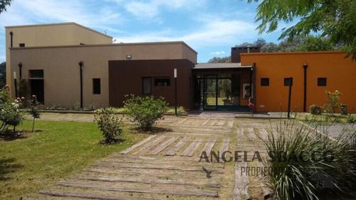 Hermosa!! Casa En Barrio Cerrado Chacras De Open Door. 