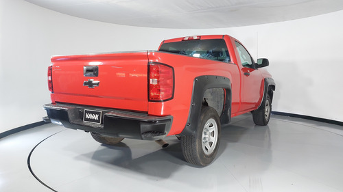 Chevrolet Silverado 1500 4.3 1500 CAB REG F V6 AT