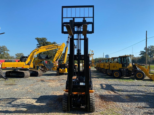 Imagen 10 de 15 de Autoelevador 2500kg - 2.5 Toneladas - Sinomach Cpcd25