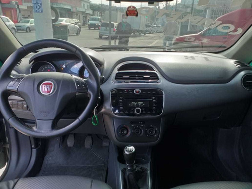 Imagem 3 de 7 de Fiat Punto 2015 1.6 16v Essence Flex 5p