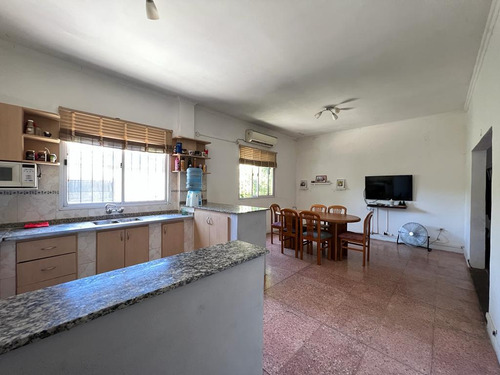 Imagen 7 de 30 de Venta Casa En Lote Propio - Villa Lugano - 4 Dormitorios