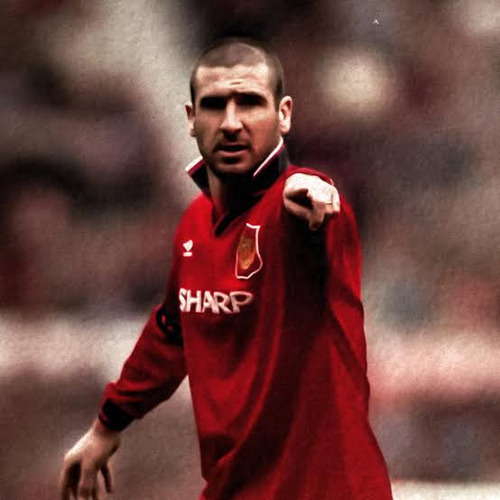 Playera Del Manchester United Autografiada Por Eric Cantona 