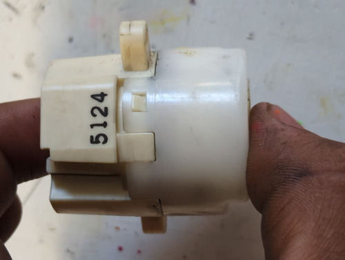 Pastilla Switch Encendido Quest 3.5 04-09 Original (Usado)