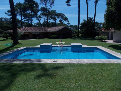 Excelente Casa En El Corazón De San Rafael !!!!- Ref: 1017