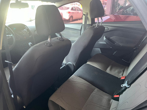 Ford Focus 2.0 S SEDAN 16V FLEX 4P POWERSHIFT