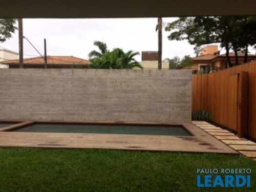 Imagem 3 de 15 de Casa Assobradada - Jardim Paulista - Sp - 490203