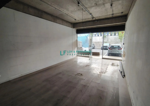 Arriendo Local Comercial Borde Río - Casa Piedra