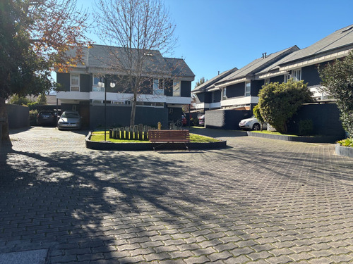 Arrienda Casa Condominio Cerrado Comuna Las Condes