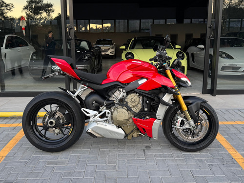 Ducati Streetfighter V4s