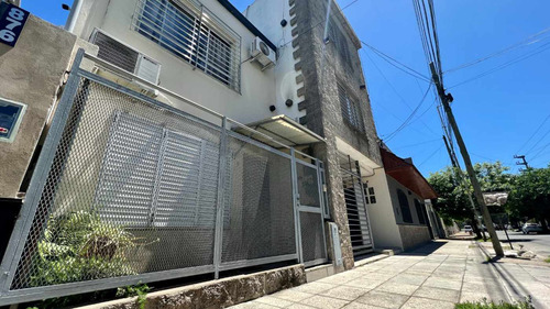 Venta Duplex 4 Amb Con Cochera Villa Sarmiento
