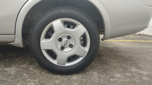 Imagem 9 de 18 de Chevrolet Corsa Sedan Maxx 1.4 2007/2008