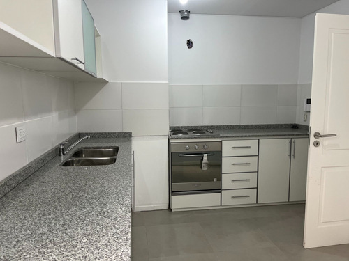 Imagen 8 de 26 de Departamento En Venta 4 Ambientes Recoleta