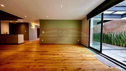 Casa En Venta En Av. Explanada, Lomas De Chapultepec, Miguel Hidalgo, Cdmx.