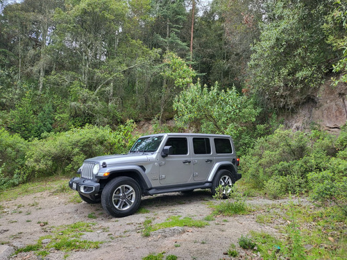 2.0 Turbo Sahara Hibrido