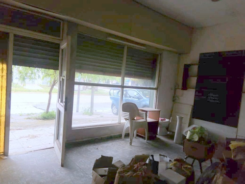 Imagen 5 de 8 de Oportunidad!!!!ideal Casa 4 Ambientes Con Local Comercial