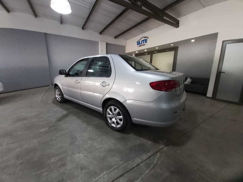 Imagen 4 de 5 de Fiat Siena 1.4 El Pack Attractive 82 Hp 2016
