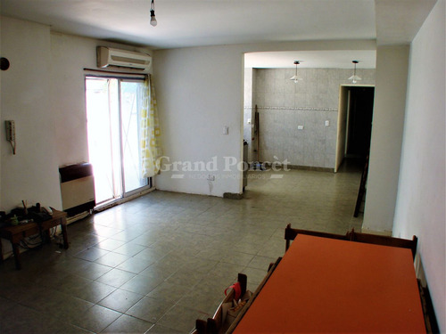 Departamento 4 Ambientes Con Patio