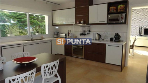 Imagen 10 de 24 de Casa En Venta - Mansa