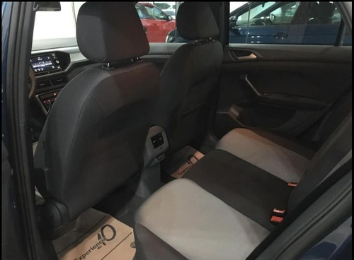 Imagen 8 de 8 de Volkswagen T-cross