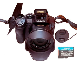 Camara Panasonic Lumix Dmc-fz300 Compacta 4k + Memoria 256gb