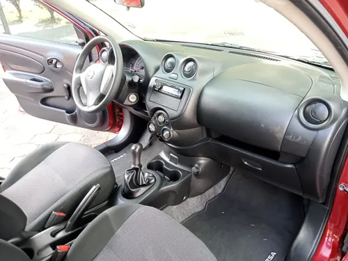 Nissan Versa 1.6 Drive Mt