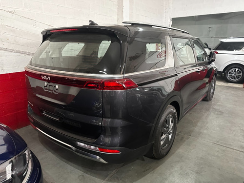 Imagen 10 de 17 de Kia Carnival 2023