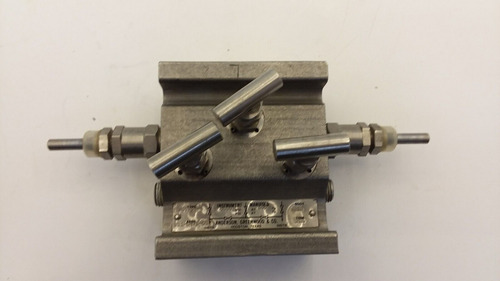 Anderson M6tavds 5 Valve Natural Gas Manifold 3000ps Ccs