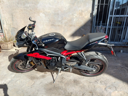 Triumph Street Triple 675 R