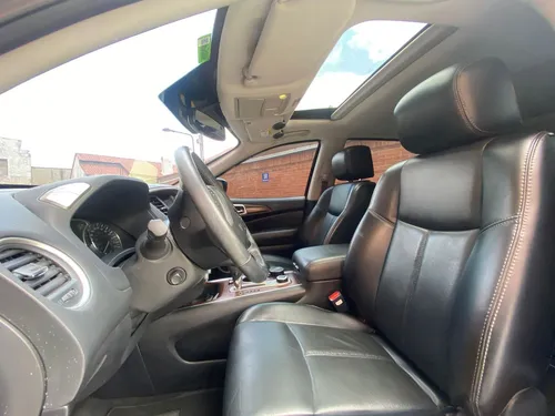 Nissan Pathfinder 3.5 R52 Exclusive