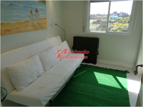 Imagen 12 de 30 de Apartamento En Brava, 3 Dormitorios *