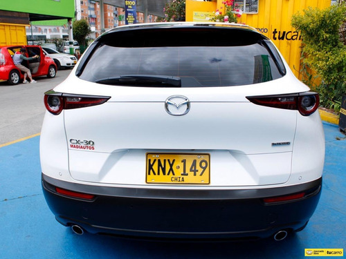 Imagen 6 de 25 de Mazda Cx-30