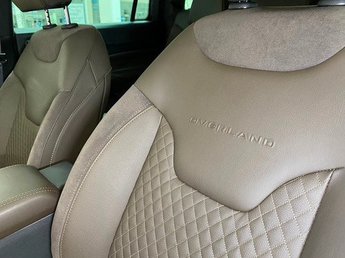 Jeep Commander 1.3 Overland Fwd At