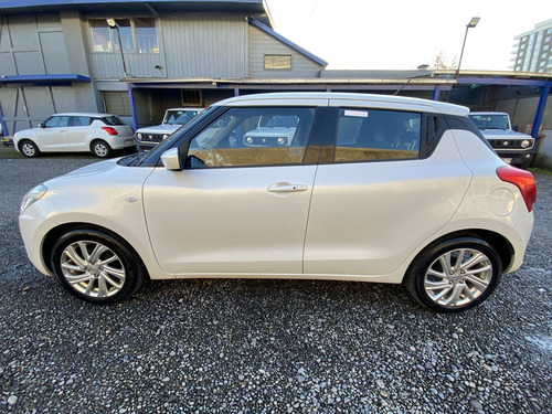 Suzuki Swift Smart Skcz20