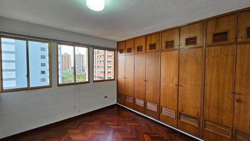 Apartamento En Venta Edificio Rogal El Milagro Hotel Paseo