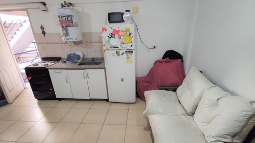 Imagen 8 de 18 de Departamento Monoambiente En Venta Moron