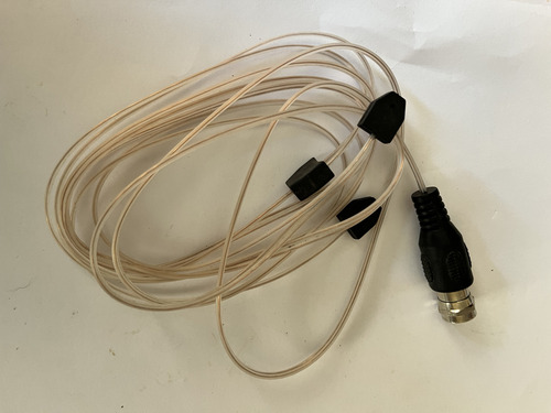 Antena Fm Dipolo Interior 75 Ohm Con Conector Macho Coaxial (Usado)