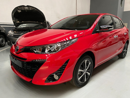 Toyota Yaris S Cvt 1.5 Automatico Hatchback 5p