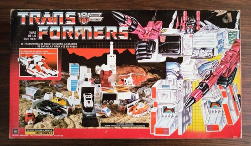 Transformers G3 Metroplex Hecho Por Iga En Caja Y Completo.