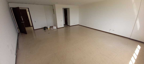 Imagen 5 de 6 de Arriendo Oficina En Karga Fase 1, Rionegro