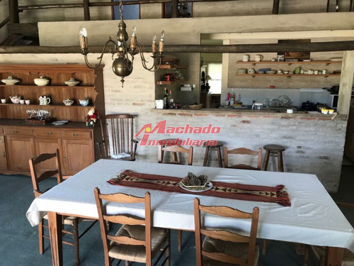 Imagen 8 de 27 de Chacra Muy Cerca De Ruta 104 Y Camino Egusquiza, Casa Y Piscina. Consulte!!!!