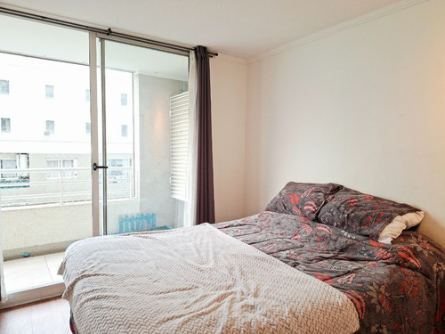 ¡exclusivo Departamento Con Vista Despejada Y Conectividad!